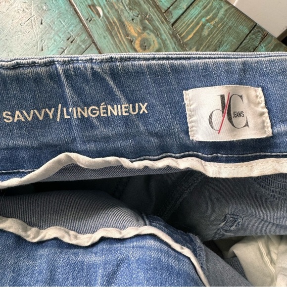 Pennington's Responsible, Savvy Fit, Denim Capri, Light Wash - d/C Jeans Size 16 - Picture 8 of 10